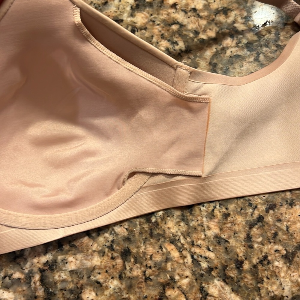 Amoena Magdalena Back-Smoothing Padded Wire-Free Bra 44533 Nude 34D - Picture 4 of 13